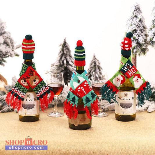 Christmas Bottle Cover – Knitted Scarf & Hat Set (Reindeer)