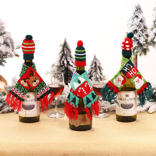 Christmas Bottle Cover – Knitted Scarf & Hat Set (Santa, Reindeer & Candy Cane)