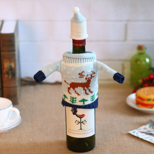 Christmas Bottle Cover – Knitted Sweater & Hat Set (Reindeer)